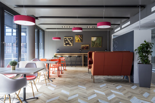 img_de_fleet_office_9